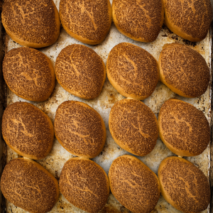 Peynirli, zeytinli, patatesli poğaça çeşitleri – Kadıköy simit fırını Bakaç